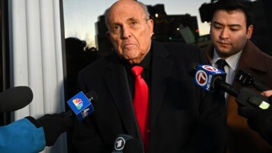 Photo of Rudy Giuliani still hasn’t been served his Arizona indictment