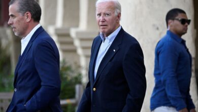 Photo of Biden keeps low profile on vacation as Democrats aim to capitalize on DNC