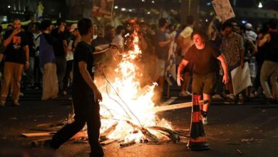 Photo of Biden, Harris to meet with US hostage deal negotiating team as major protests erupt in Israel