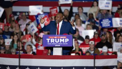 Photo of Mark Robinson is a Trump problem of Trump’s own making