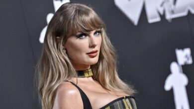 Photo of Trump posts ‘I hate Taylor Swift,’ days after the star’s Harris endorsement