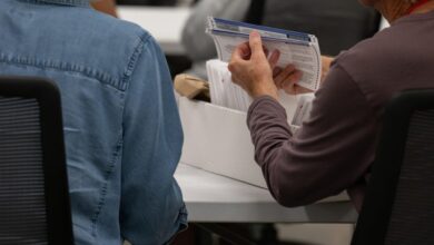 Photo of Arizona official who certifies elections alleges fraud after his defeat