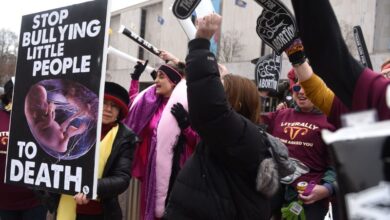 Photo of Trump, Vance and GOP struggle to address abortion issues