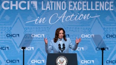 Photo of Harris urges Latino leaders to help mobilize key voting bloc