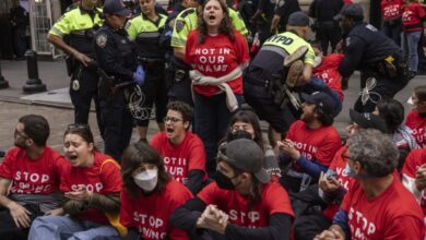 Photo of Protesters stage sit-in outside New York Stock Exchange to spotlight Gaza attacks