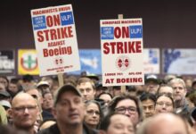 Photo of Boeing machinists reject new labor contract, extending strike