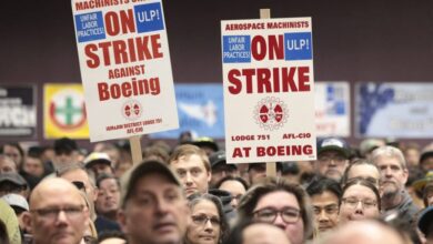 Photo of Boeing machinists reject new labor contract, extending strike