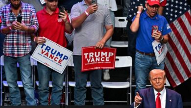 Photo of Is the Trump campaign’s male-dominated culture losing women votes?