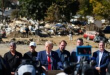 Photo of Trump refuses to denounce threats to FEMA, doubles down on falsehoods