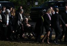 Photo of Former president Jimmy Carter casts early ballot in Georgia