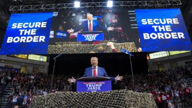 Photo of In Arizona, Trump pitches ideas to attract more Border Patrol agents