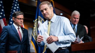 Photo of Rep. Jim Jordan angles to lead a possible House Republican minority