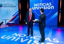 Photo of Trump tries softer tone but reprises false migrant claims at Univision town hall