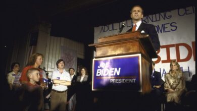 Photo of FLASHBACK: Reaction to Harris’ plagiarism story much more benign than for Biden during ’88 election