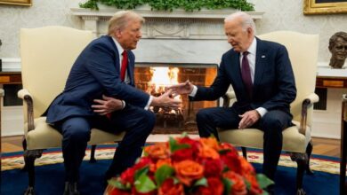 Photo of Trump thanks Biden for ‘smooth transition’ during White House meeting