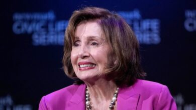 Photo of Trump campaign blasts Pelosi as ‘corrupt’ and ‘decrepit’ after she claims Trump’s brain is ‘deteriorating’