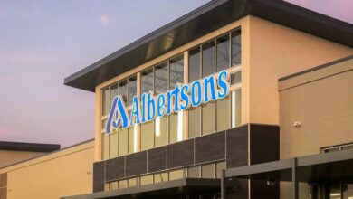 Photo of Albertsons sues Kroger after judge rules against grocery merger