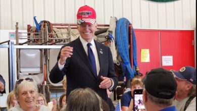 Photo of Progressive Dems rage at Biden for giving Trump the spotlight during final weeks in office