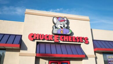 Photo of Chuck E. Cheese makes a comeback, with trampolines and a subscription program