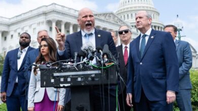 Photo of House Freedom Caucus draws battle lines on reconciliation fight after presenting plan to Trump