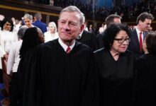 Photo of Supreme Court Chief Justice Roberts issues warning on ‘judicial independence’ weeks before Trump inauguration