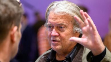 Photo of Steve Bannon warns of world conflict that could be ‘Trump’s Vietnam’