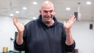 Photo of John Fetterman reveals how he’ll vote on Trump’s Tulsi Gabbard and RFK Jr. nominations