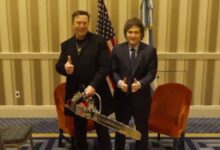 Photo of Chainsaw-wielding Elon Musk makes ‘Dark MAGA’ appearance with Javier Milei at CPAC