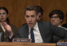 Photo of Hawley calls for watchdog over Ukraine aid after Democrats blocked previous effort