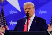 Photo of Trump rattles off ‘flagrant scams’ uncovered by DOGE, takes aim at Fort Knox in CPAC speech