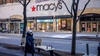 Photo of Macy’s turnaround hinges on revamping some stores and closing others. It appears to be working.