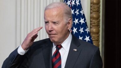 Photo of Biden’s ‘autopen signature’ appears on most official docs, raising concerns over who controlled the WH: report