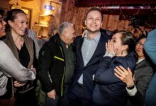 Photo of Greenland’s center-right party pulls off upset victory as Trump seeks control