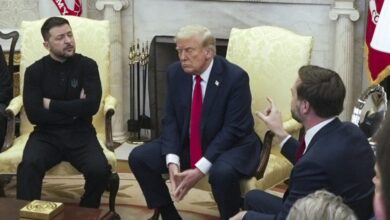 Photo of Trump pauses aid to Ukraine after fiery meeting with Zelenskyy